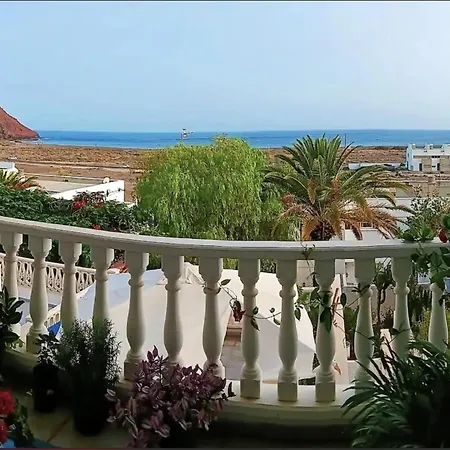 Magic View Facing Montanaroja Homestay *
