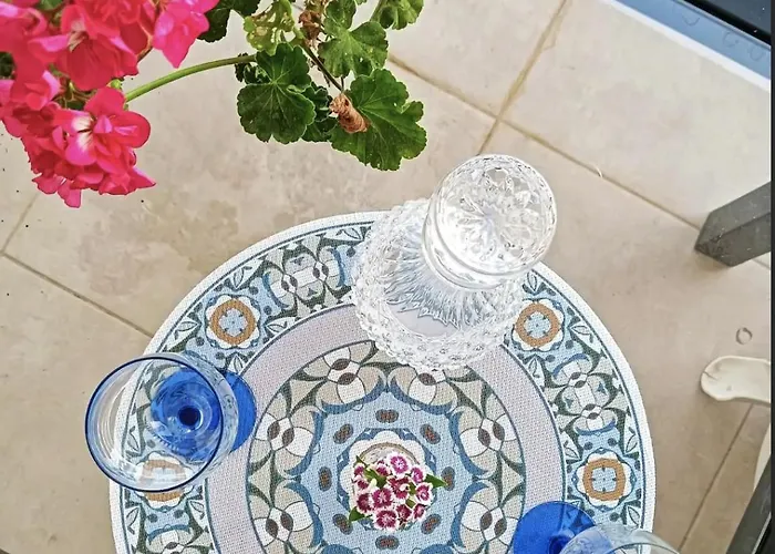 ホームステイ Magic View Facing Montanaroja